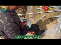 Manuelle Folienrolle für das Belüftungssystem im Gewächshaus